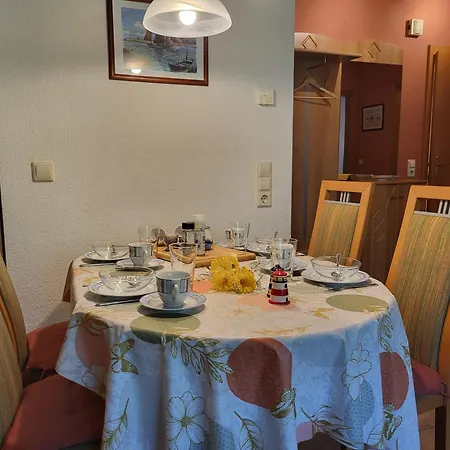 De Fischer Un Sien Fru Eg Apartment *